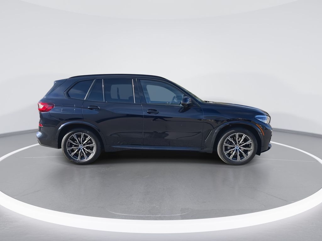 Thumbnail: 2022 BMW X5 - 9