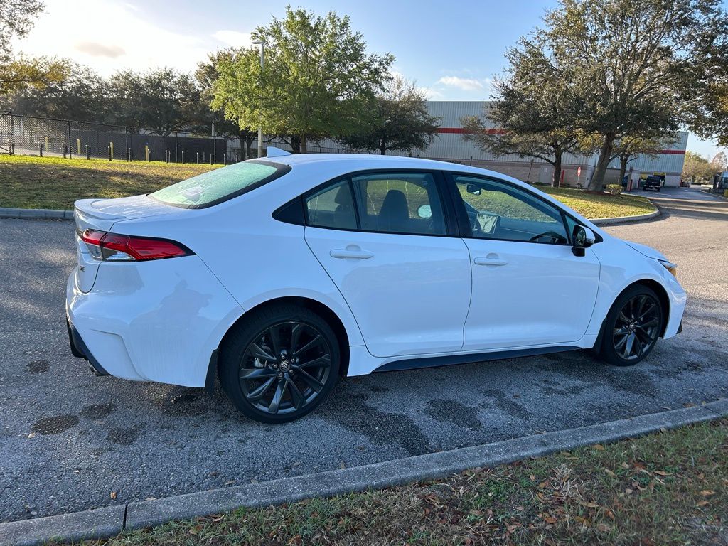 Thumbnail: 2025 Toyota Corolla - 5