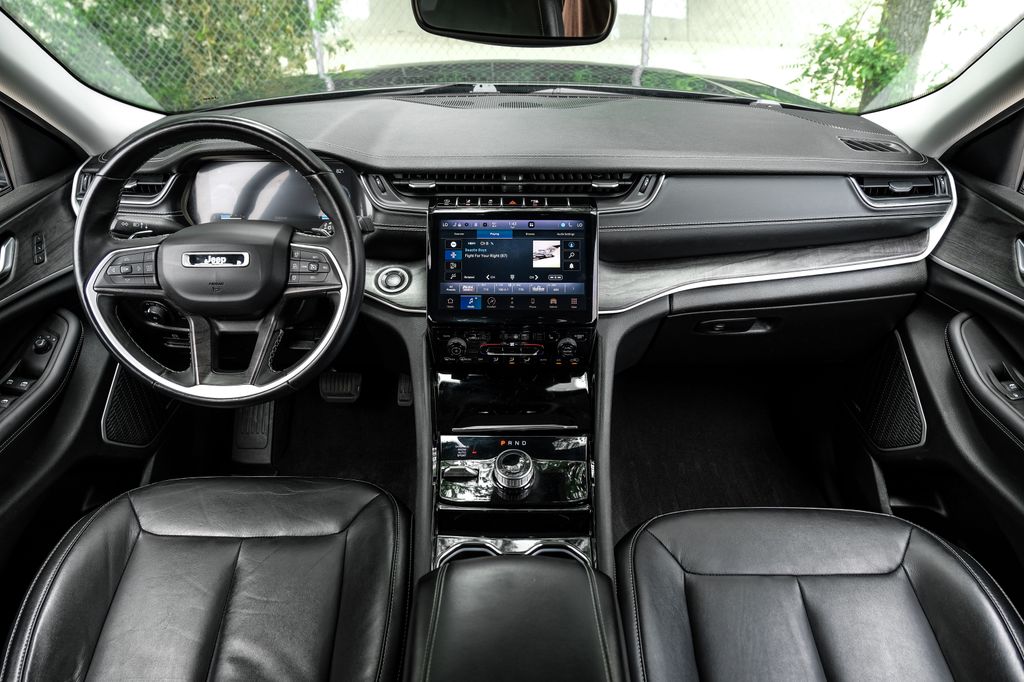 used 2021 Jeep Grand Cherokee L car, priced at $29,168