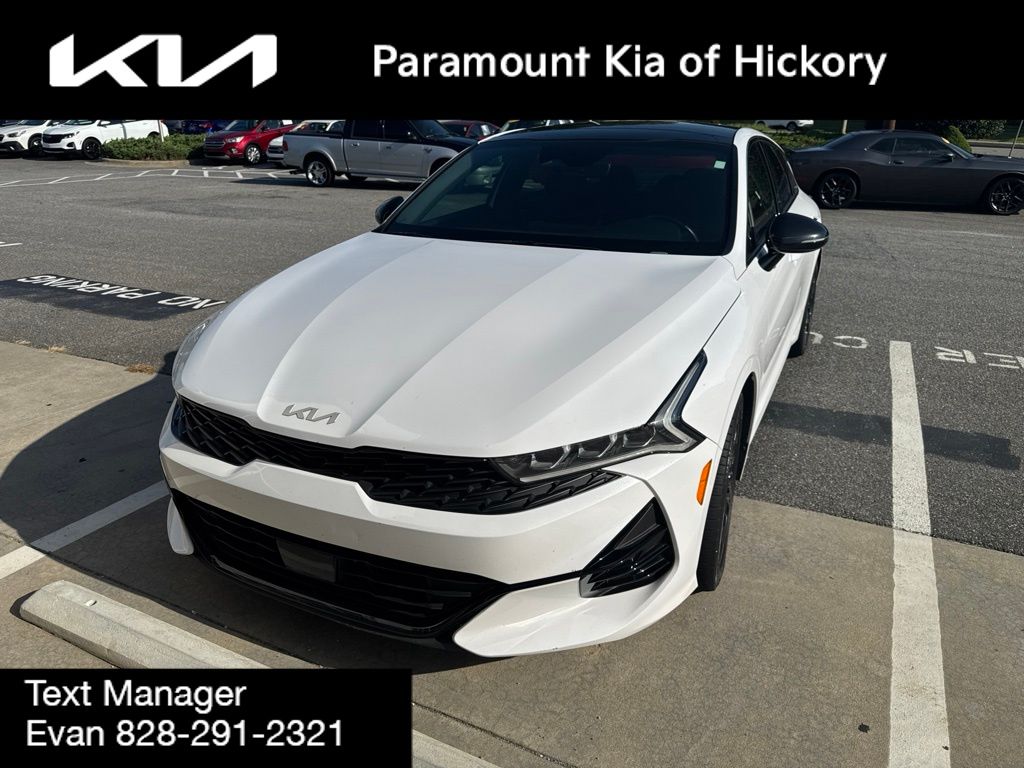  2022 Kia K5 GT-Line FWD   