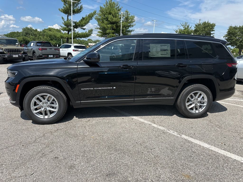 2025 Jeep Grand Cherokee L Laredo - Photo 17