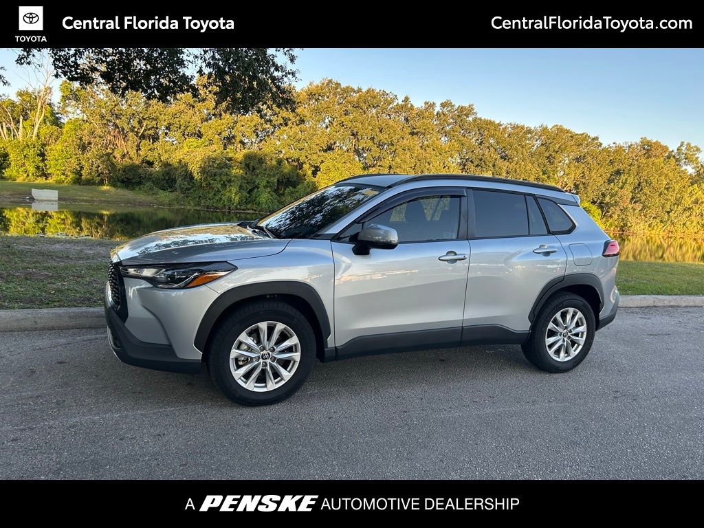 Thumbnail: 2023 Toyota Corolla Cross - 1