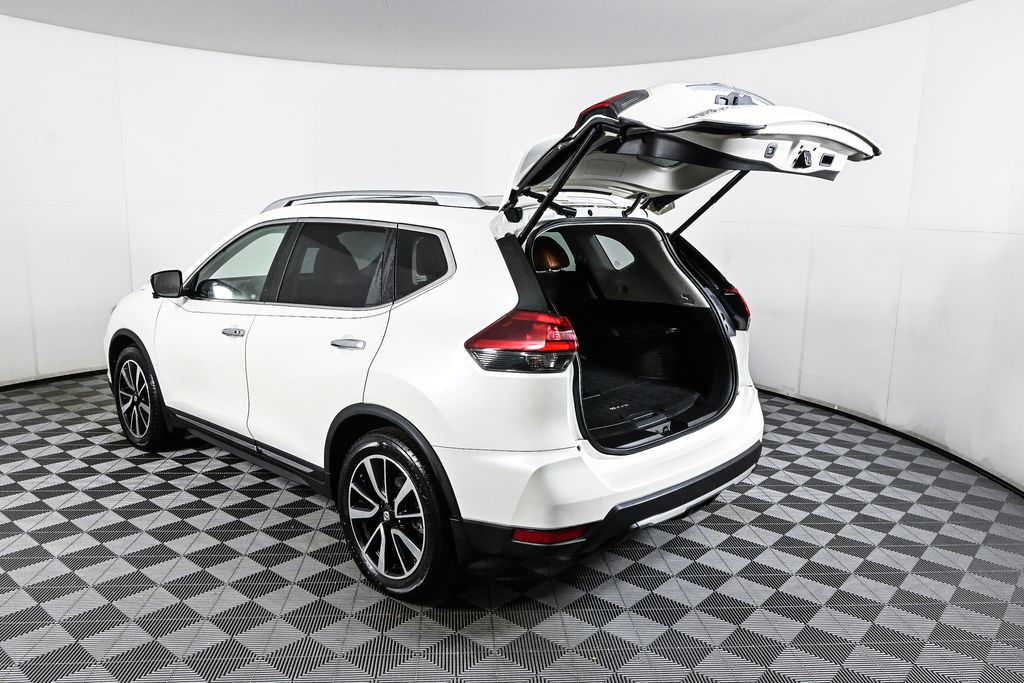 2018 Nissan Rogue SL 30