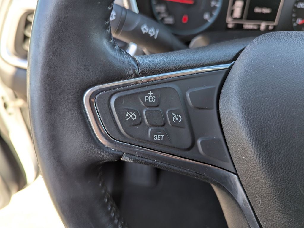 used 2018 Chevrolet Equinox car, priced at $14,691