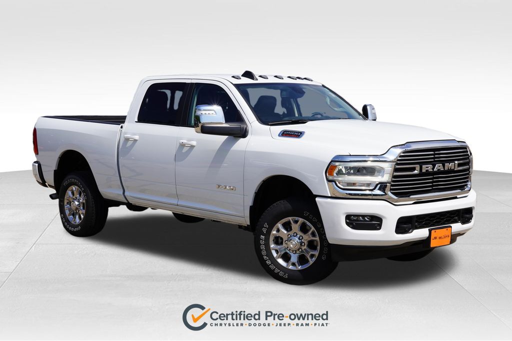Bright White Clearcoat 2024 RAM 2500 Pickup Truck Four-Wheel Drive 8-Speed Automatic