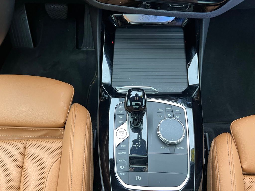 Thumbnail: 2023 BMW X3 - 11