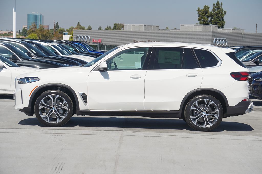 2025 BMW X5 sDrive40i 4