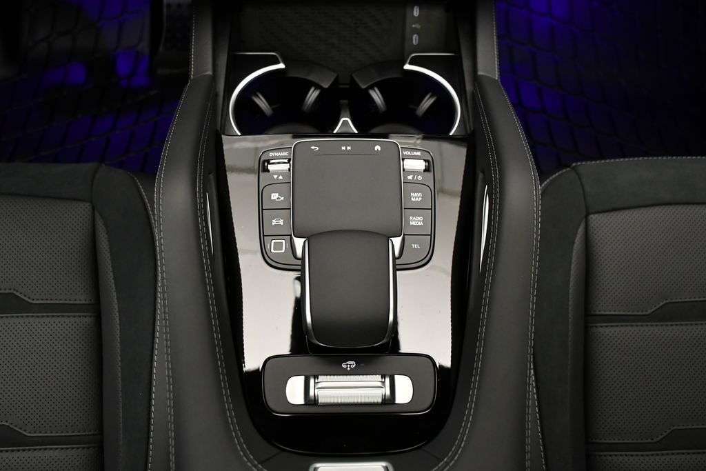 Thumbnail: 2026 Mercedes-Benz GLE - 32