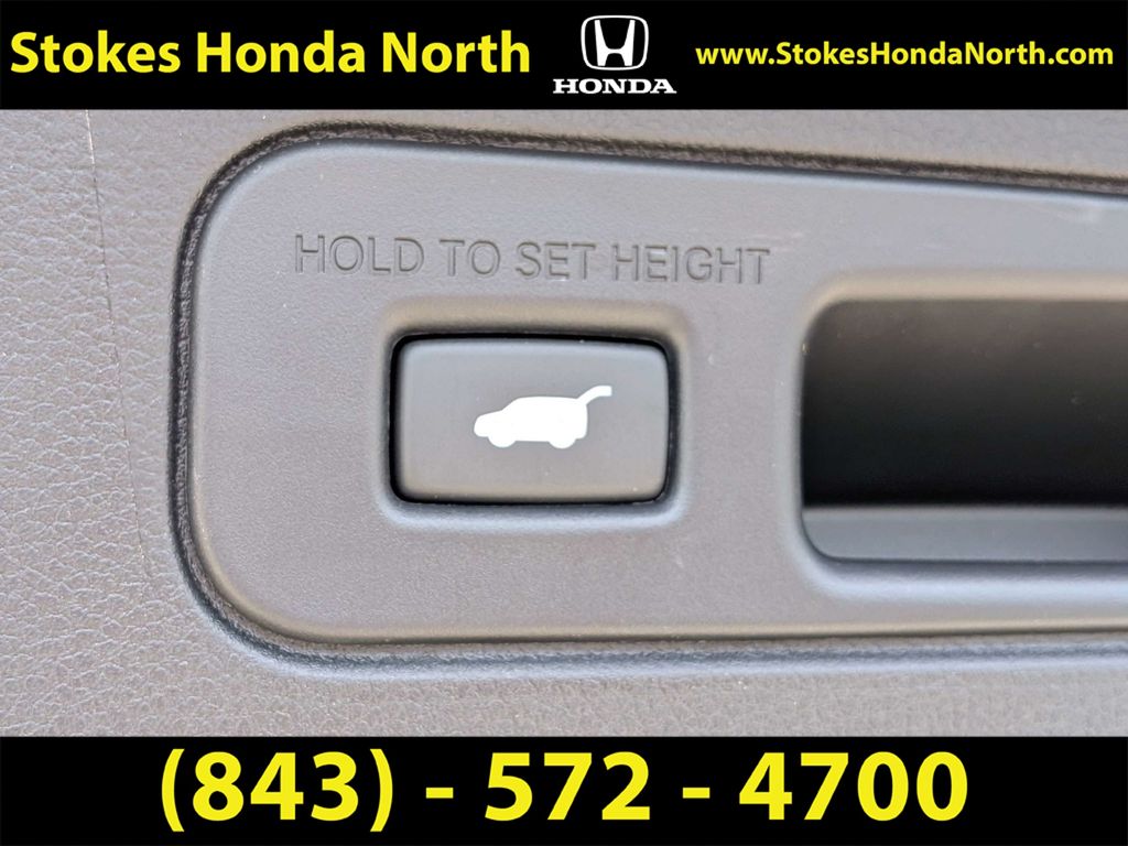 Used 2025 Honda Pilot SUV