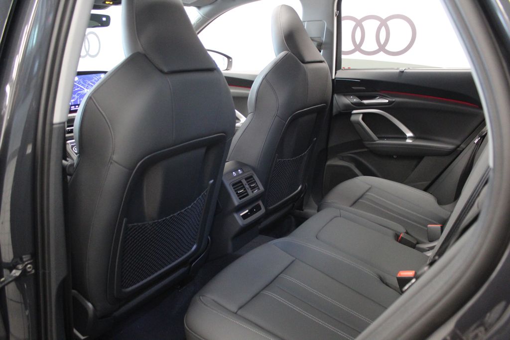 Thumbnail: 2026 Audi Q5 - 31