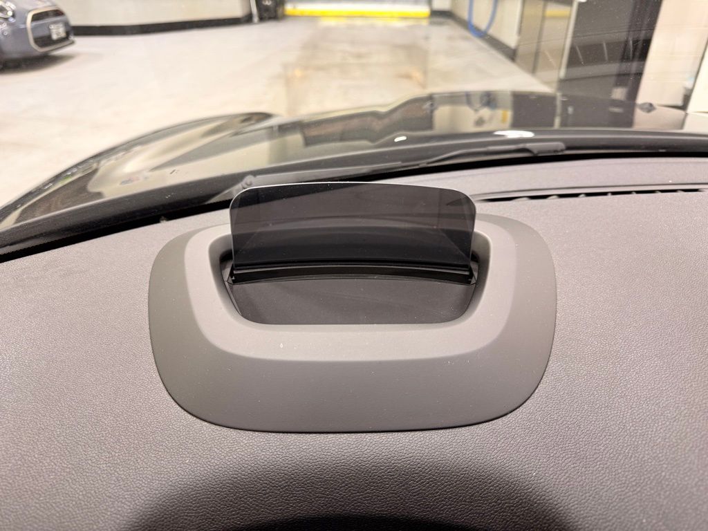 Thumbnail: 2024 MINI Cooper Countryman - 16