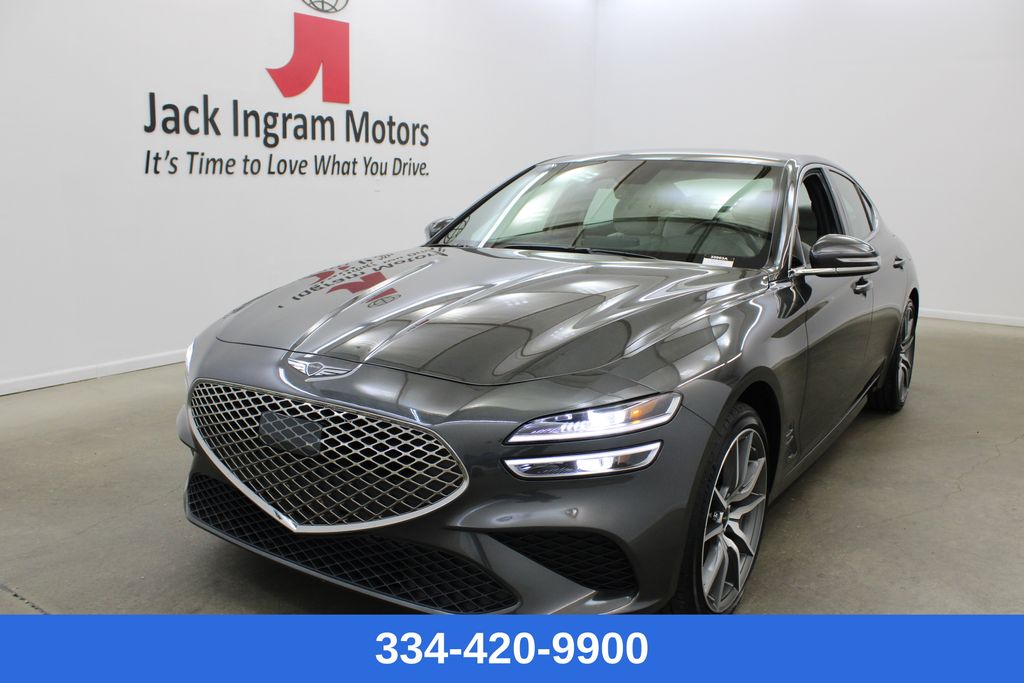 2025 Genesis G70 2.5T Standard RWD