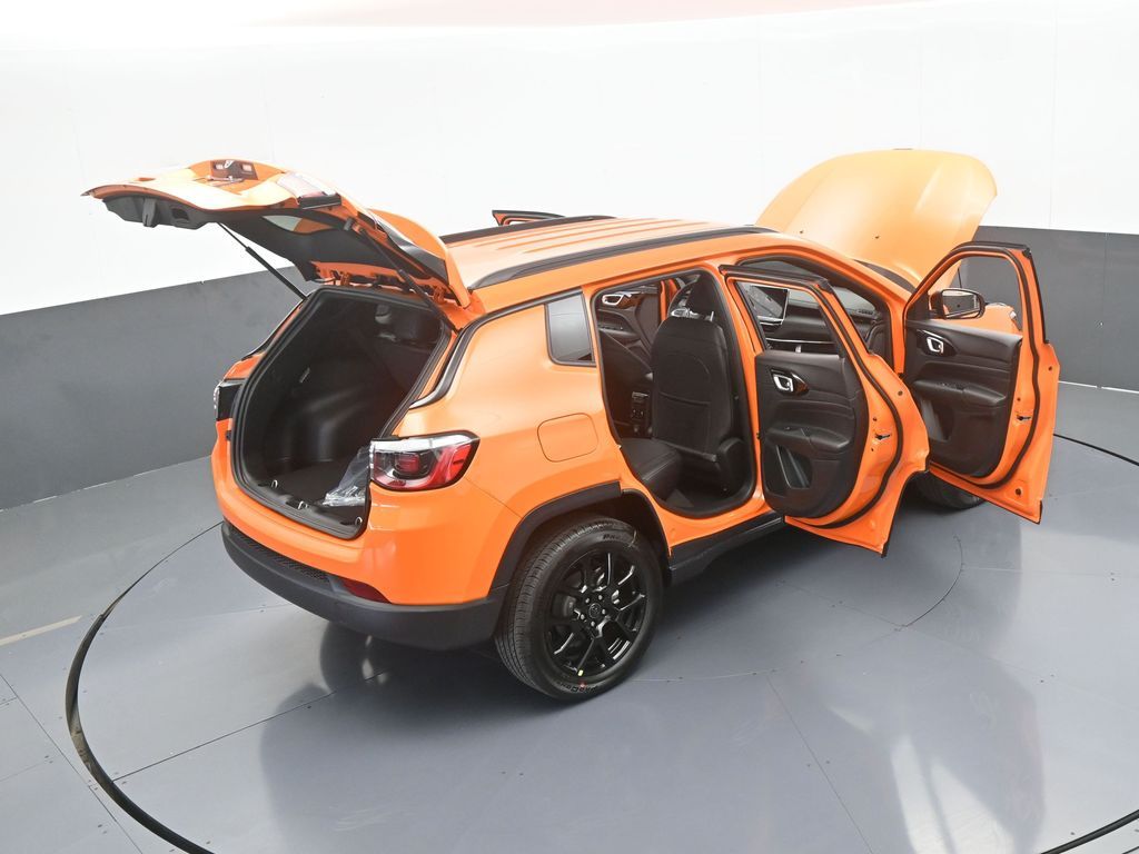 New 2026 Joose Jeep Latitude image 61