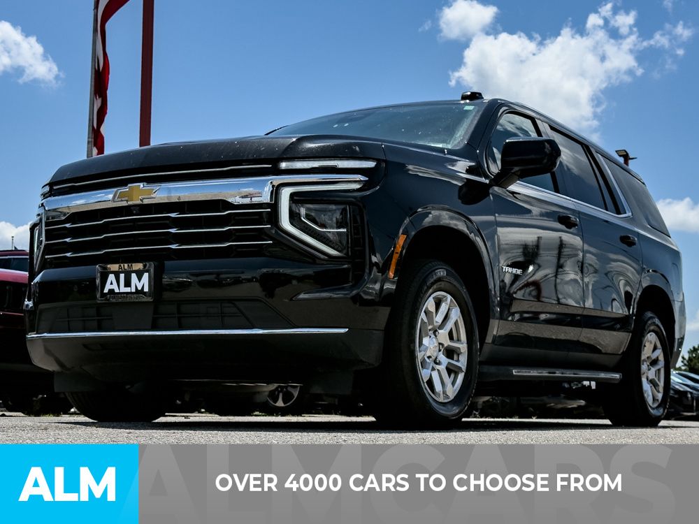 Used 2025 Black Chevrolet LT image 2