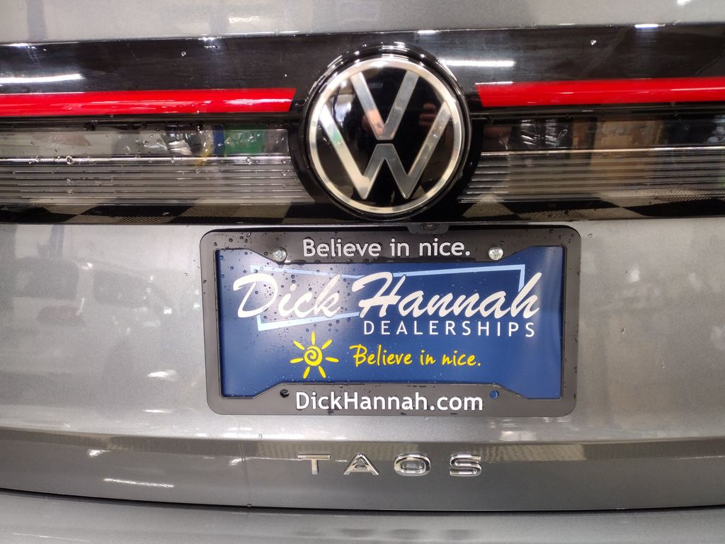 2025 Volkswagen Taos 1.5T SEL