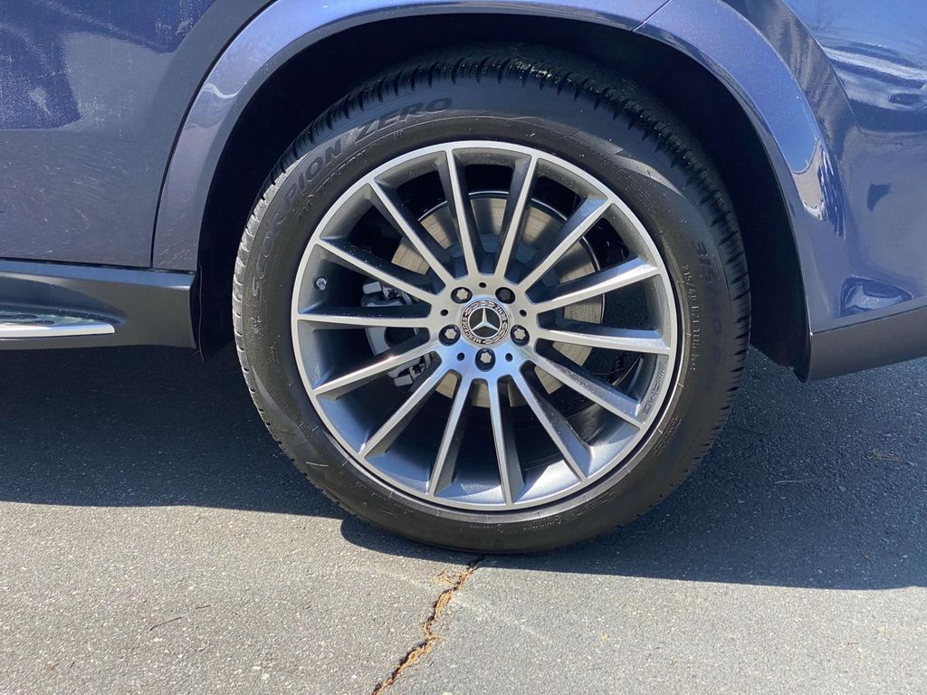 2025 Mercedes-Benz GLE 350 9