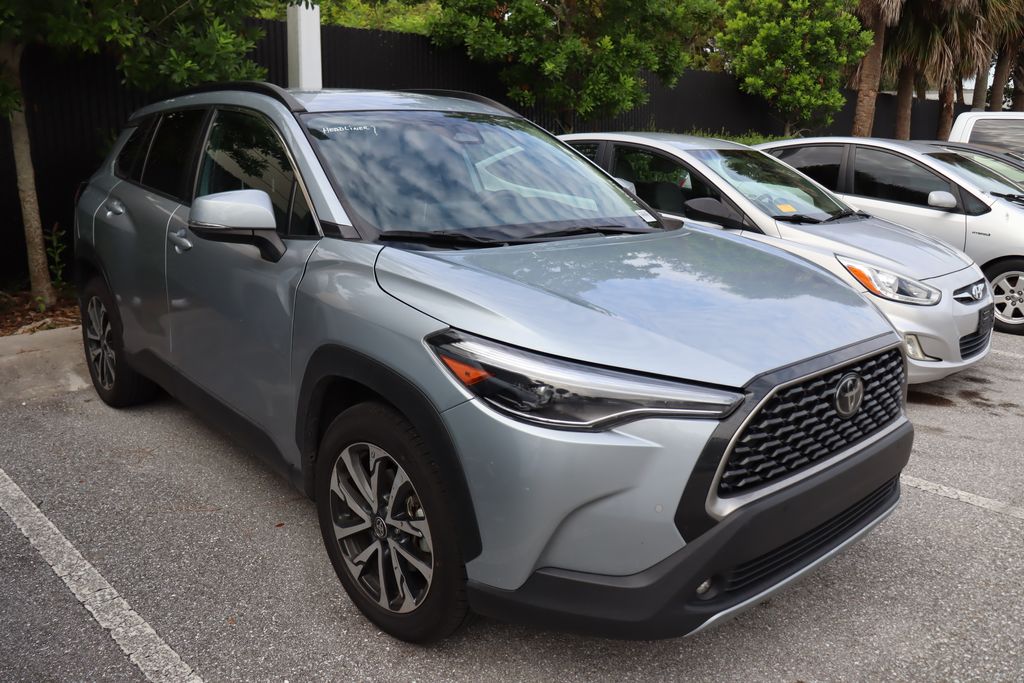 Thumbnail: 2024 Toyota Corolla Cross - 6