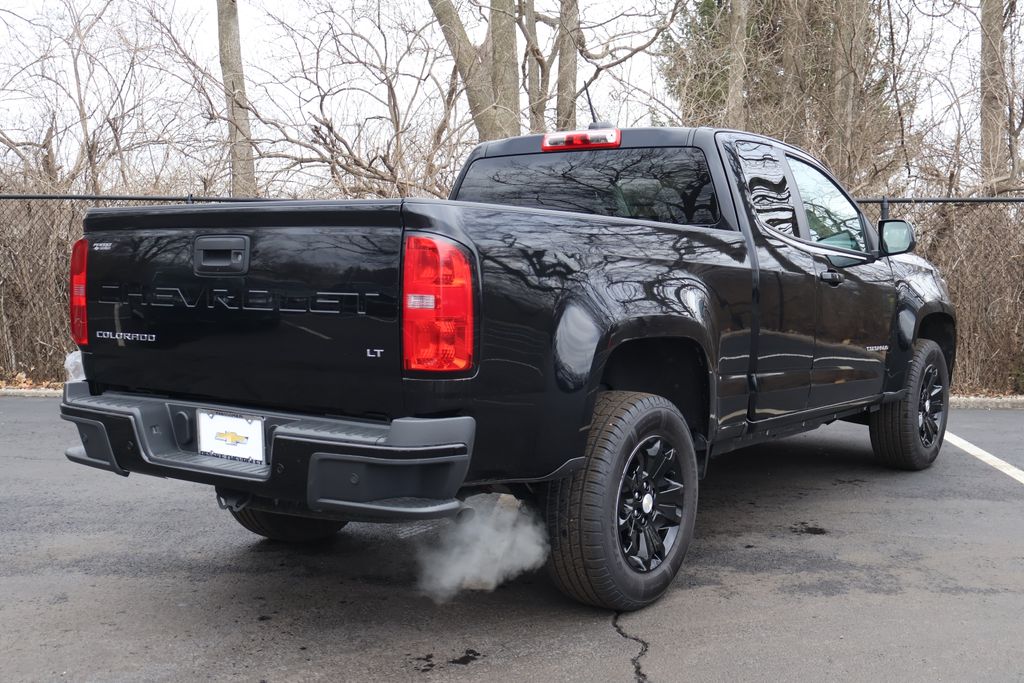 Thumbnail: 2022 Chevrolet Colorado - 9