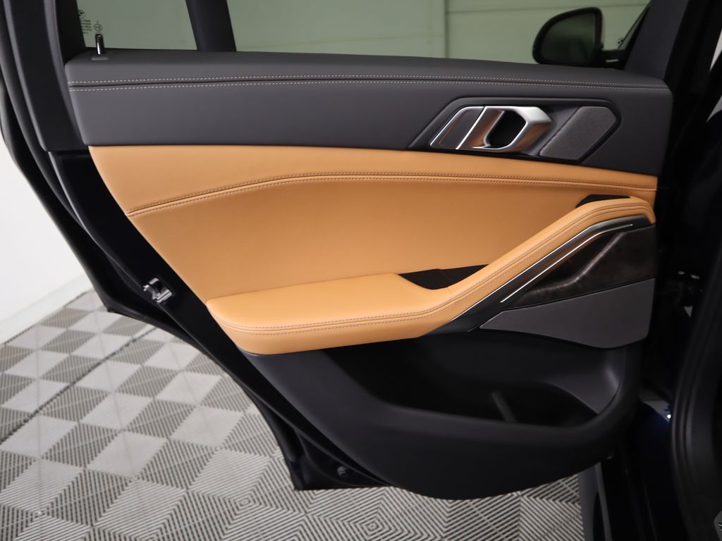 Thumbnail: 2026 BMW X6 - 27