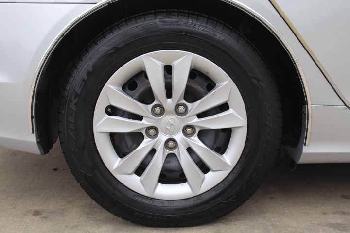 Used Car 2011 Hyundai Sonata  Gls For Sale Under $10,000 In Georgetown, Texas