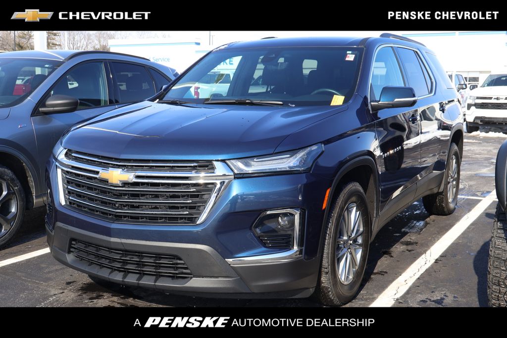 Thumbnail: 2023 Chevrolet Traverse - 1