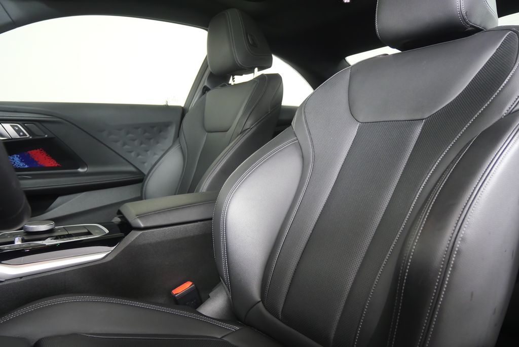 Thumbnail: 2023 BMW 2 Series - 10