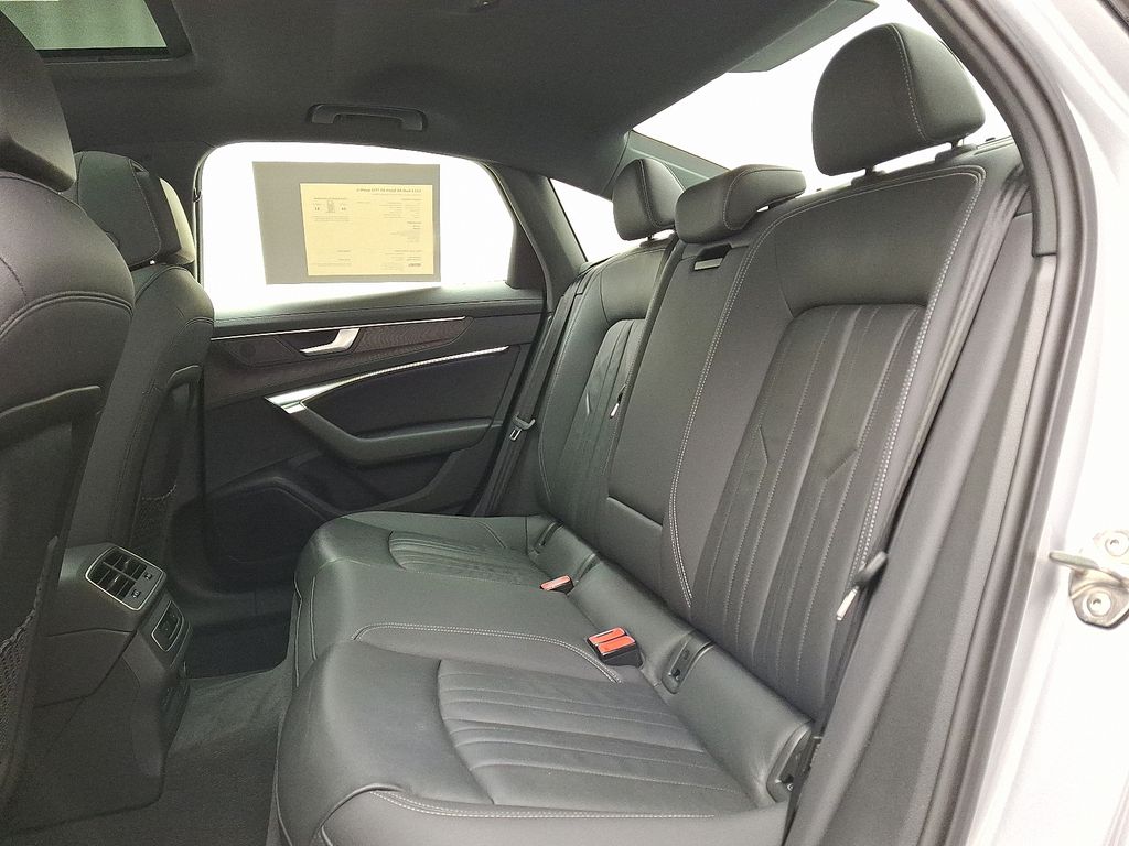 Thumbnail: 2023 Audi A6 - 10