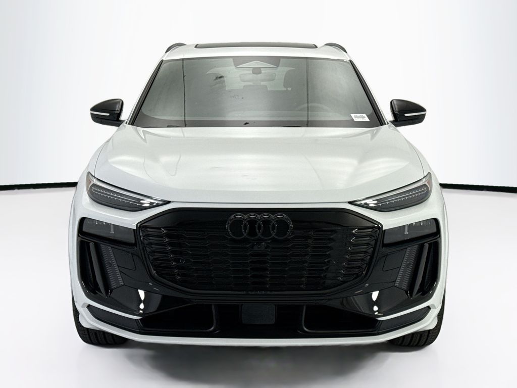 Thumbnail: 2027 Audi Q6 e-tron - 2