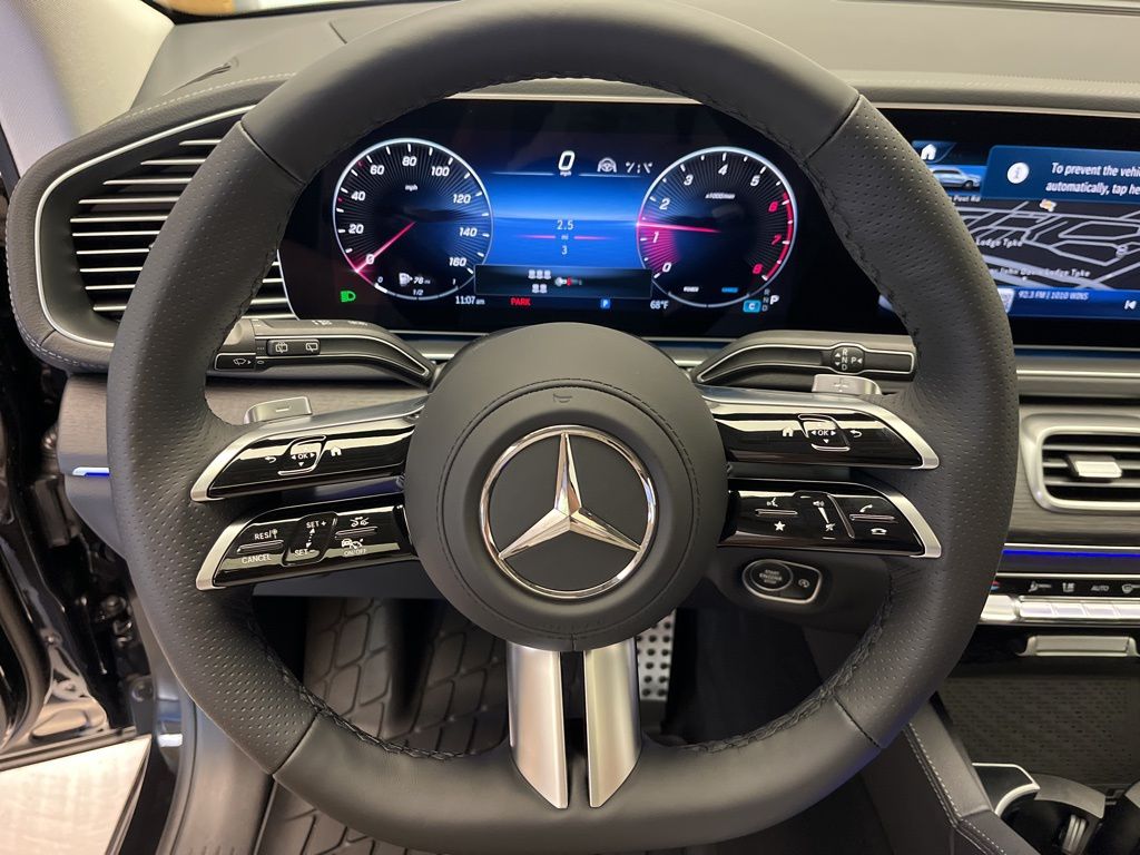 Thumbnail: 2026 Mercedes-Benz GLS - 14