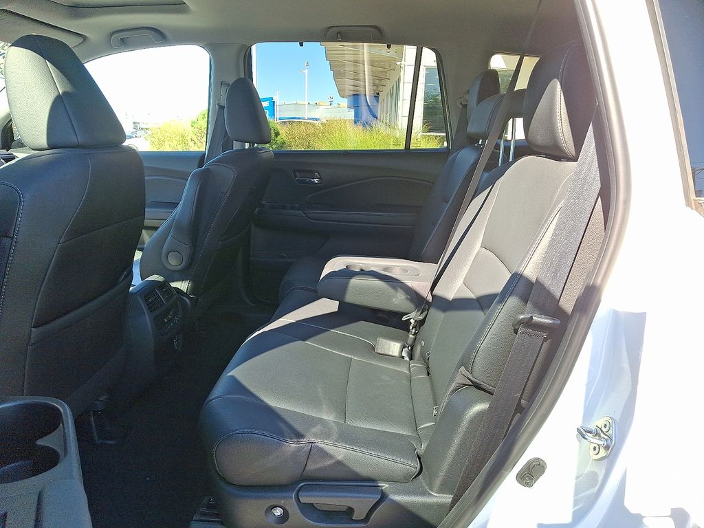 Thumbnail: 2022 Honda Pilot - 10