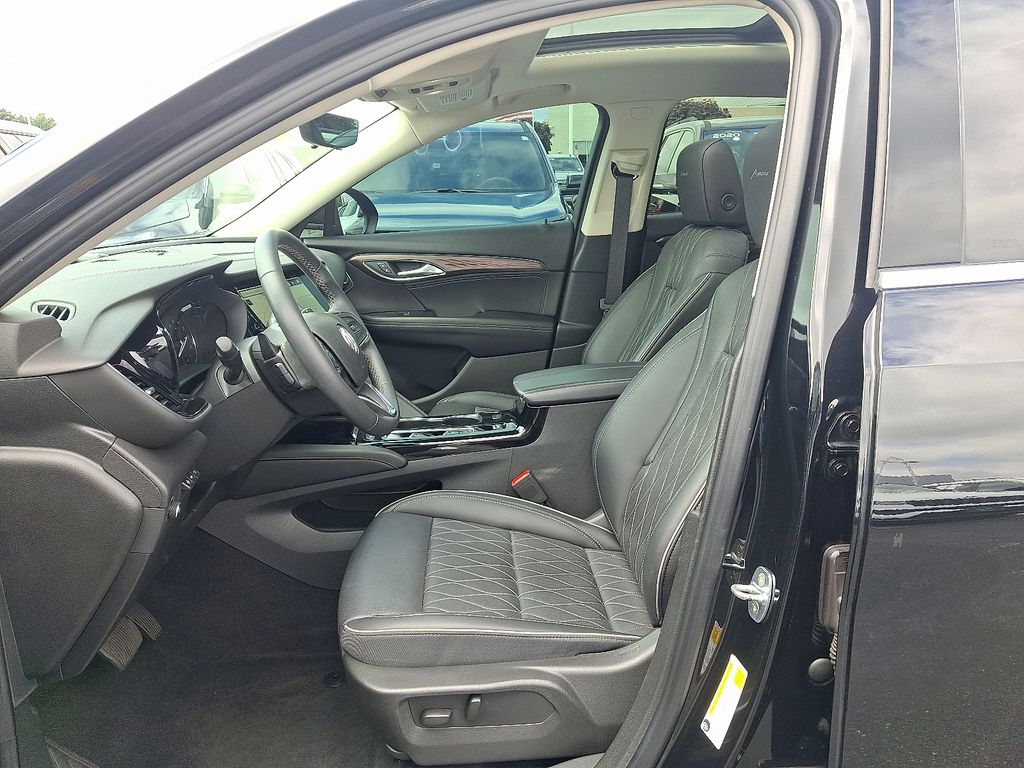 Thumbnail: 2023 Buick Envision - 14