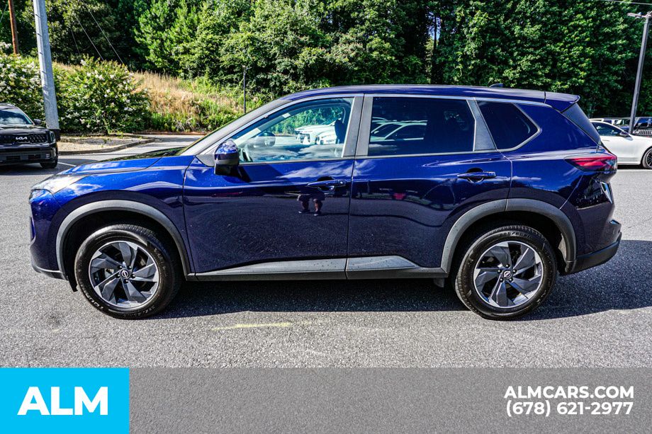 Used 2025 Blue Nissan SV image 7