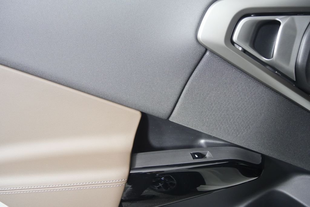 Thumbnail: 2026 BMW X3 - 13