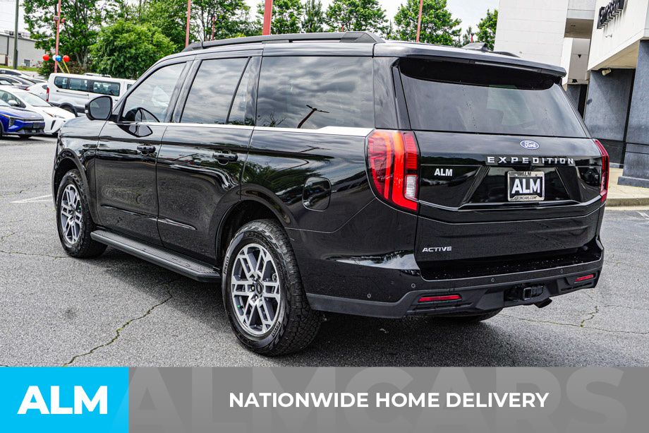 Used 2025 Black Ford Active image 5