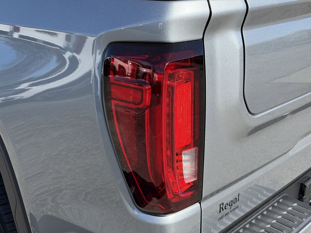 new 2025 GMC Sierra 1500 car, priced at $71,081