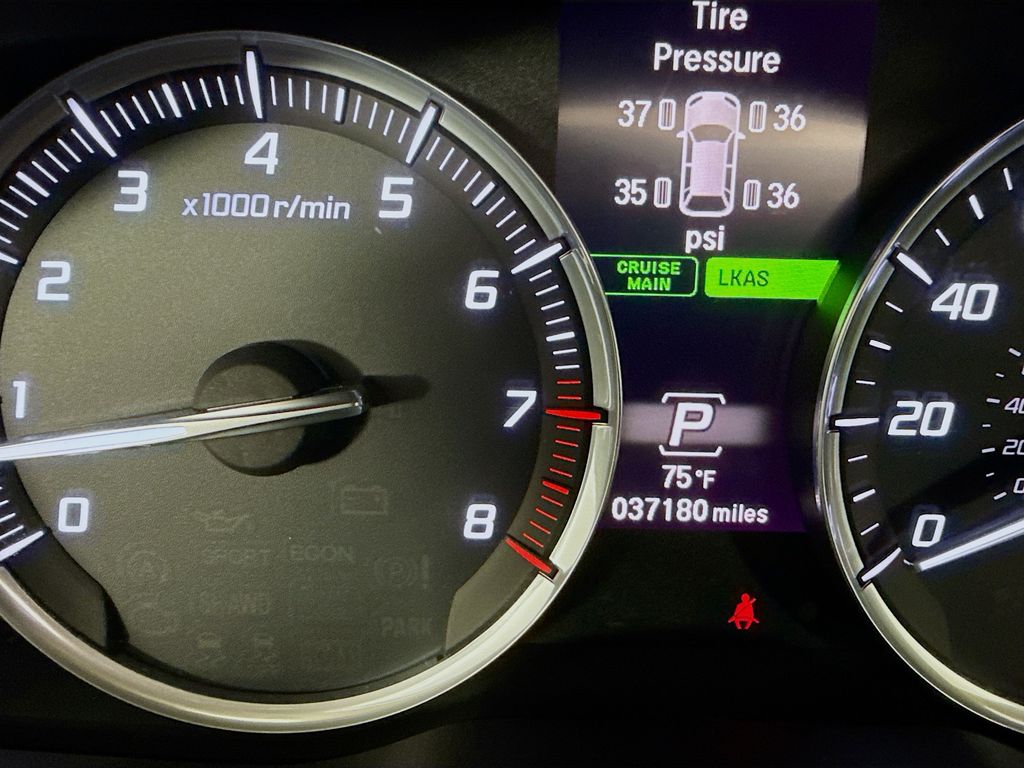 Thumbnail: 2016 Acura MDX - 12