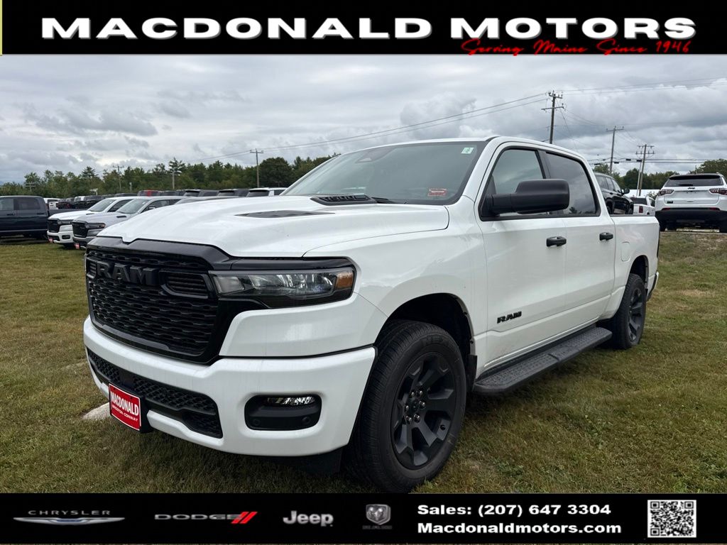 2026 RAM 1500 Blanco (Bright White Clearcoat) Camioneta Todo terreno 8 velocidades Automática