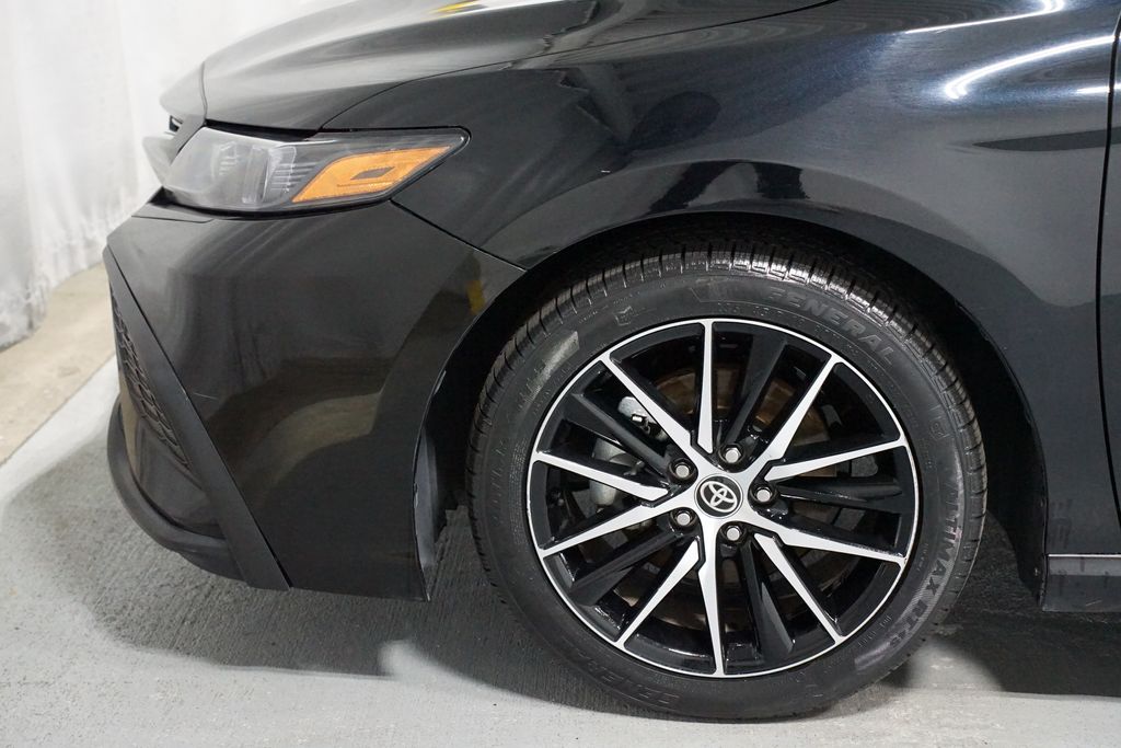 Thumbnail: 2024 Toyota Camry - 5