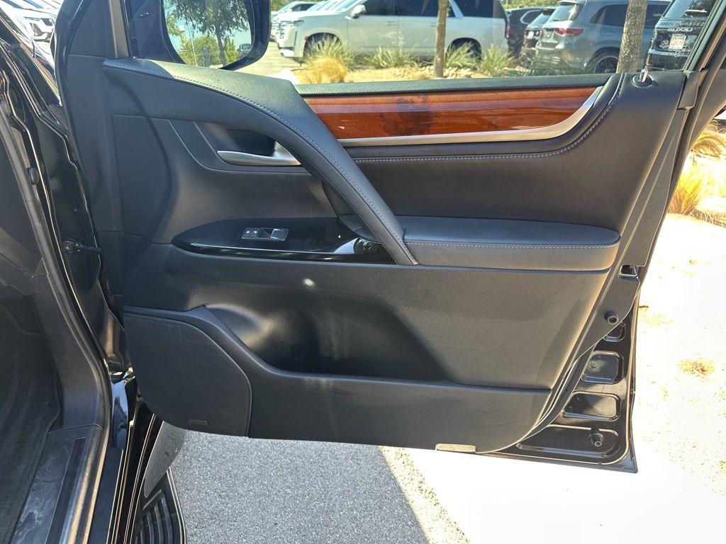 Used Car 2016 Lexus Lx  570 For Sale Under $50,000 In Austin, Texas