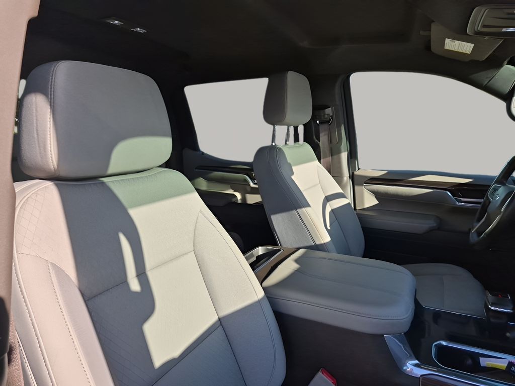 Used 2023 Gray Chevrolet RST image 15