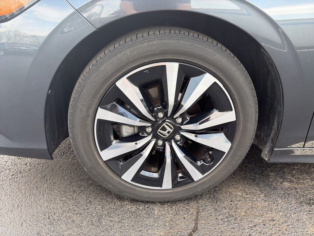 Thumbnail: 2024 Honda Civic - 10