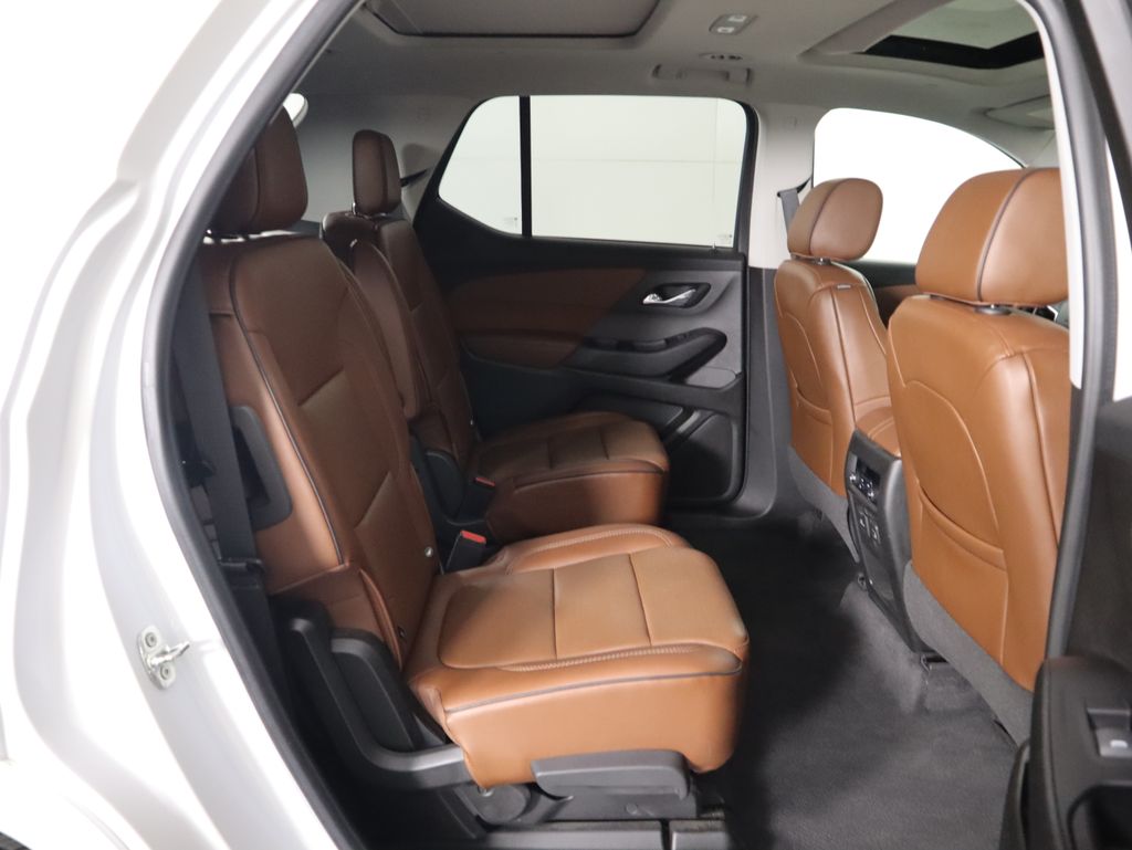 Thumbnail: 2018 Chevrolet Traverse - 22
