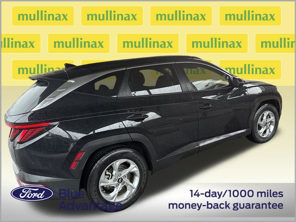 Certified Used 2022 Black Hyundai SEL image 3