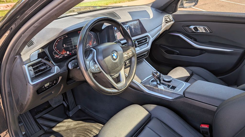 Used 2020 BMW 3 Series 330i xDrive 4D Sedan