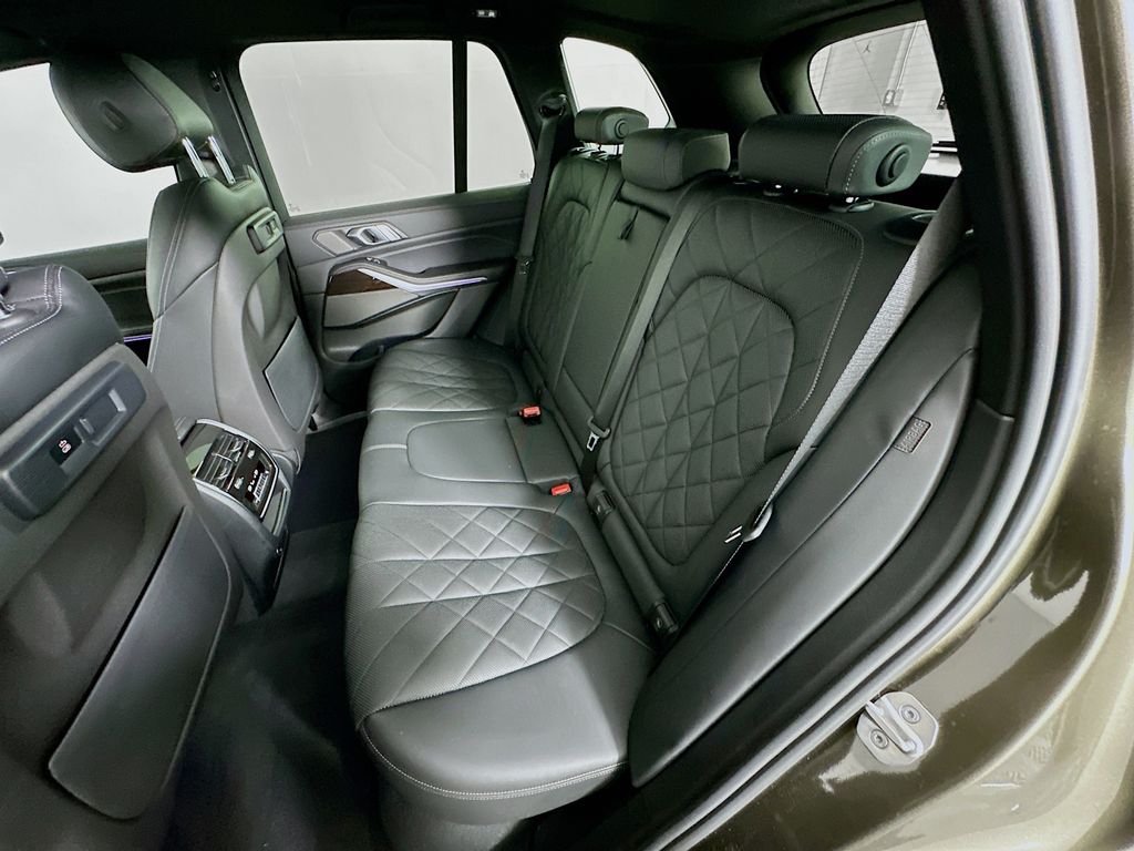 Thumbnail: 2023 BMW X5 - 25