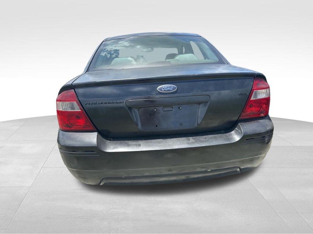 2006 Black Ford Five Hundred SEL FWD Sedan