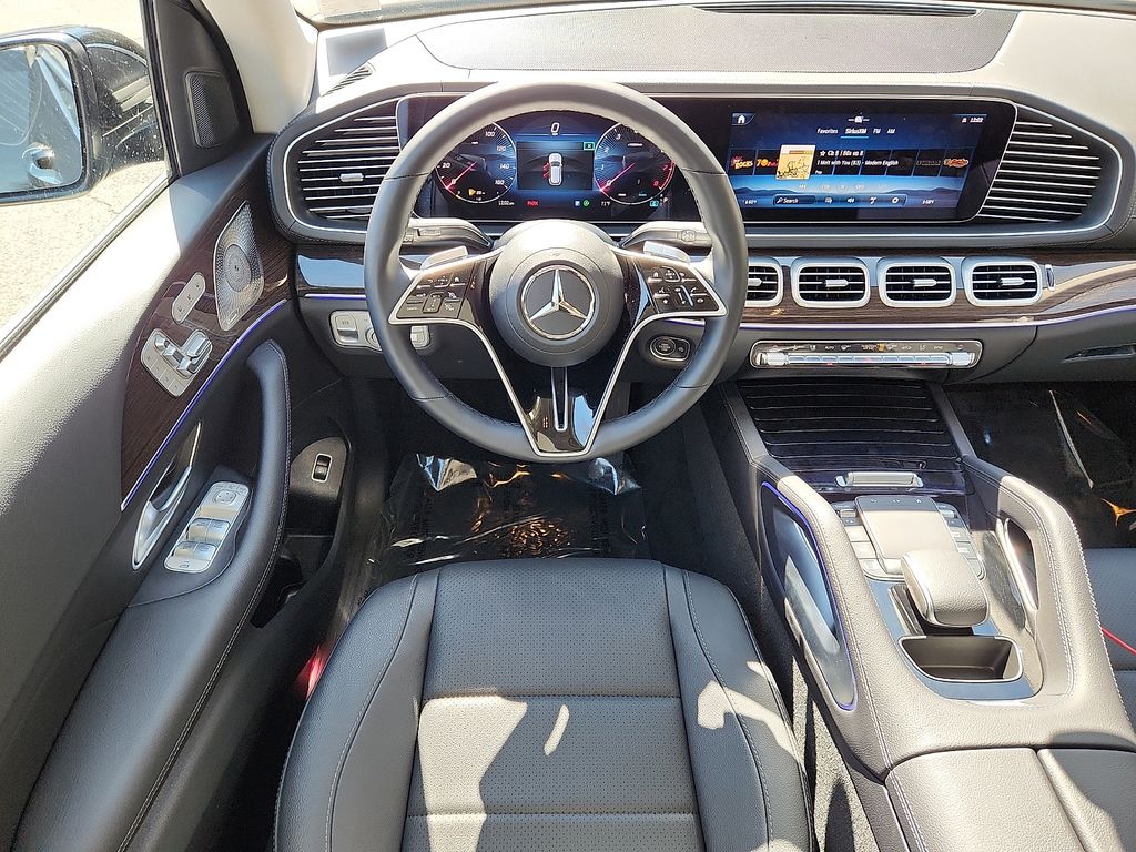 Thumbnail: 2026 Mercedes-Benz GLE - 11