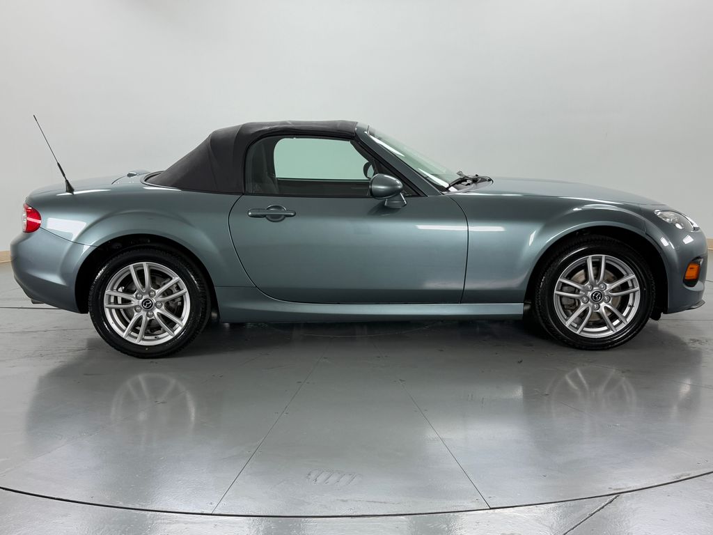 Used 2013 Gray Mazda Sport image 5