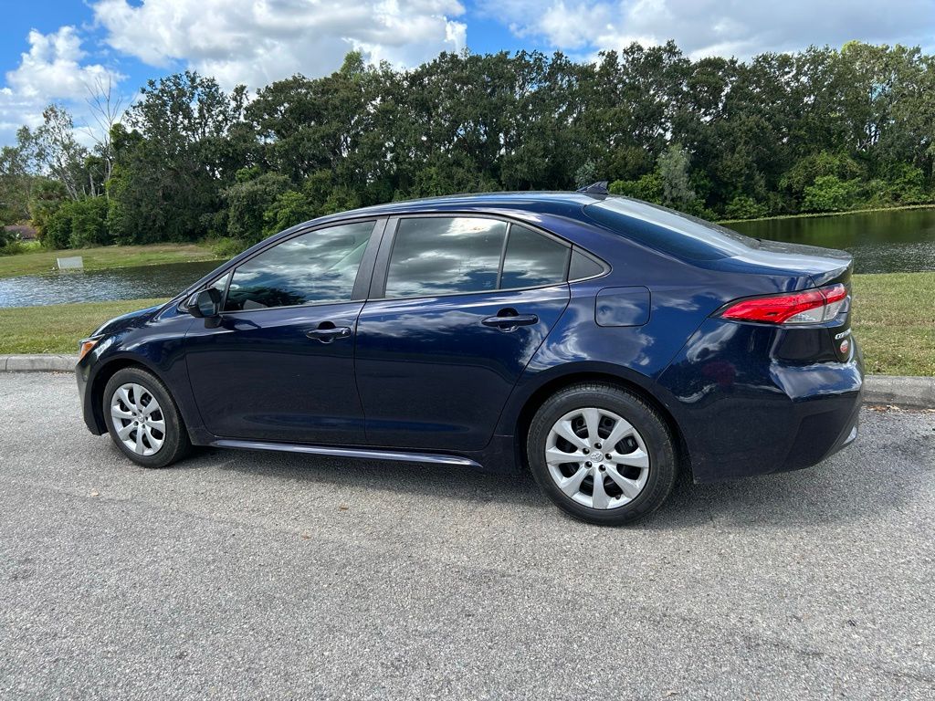 Thumbnail: 2020 Toyota Corolla - 3