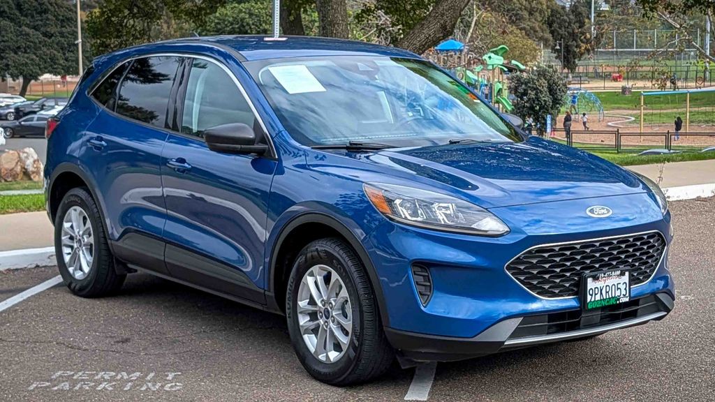 Used 2022 Ford Escape SE 4D Sport Utility